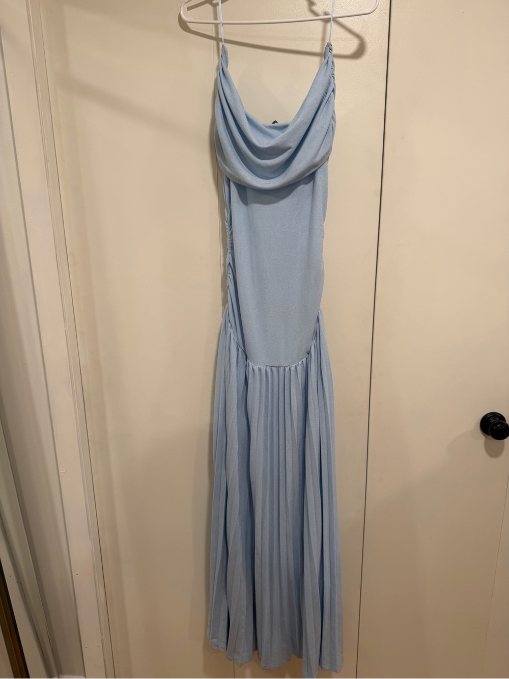 Lioness Light Blue Off-Shoulder Maxi Dress perfect for baby shower - Picture 2 of 3